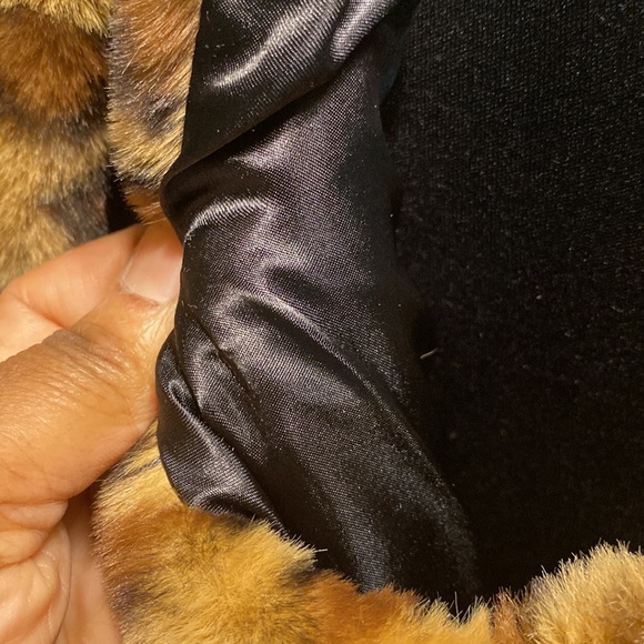 NWT Echo faux fur leopard print vest size S/M P/M this vest is so soft - Picture 8 of 9